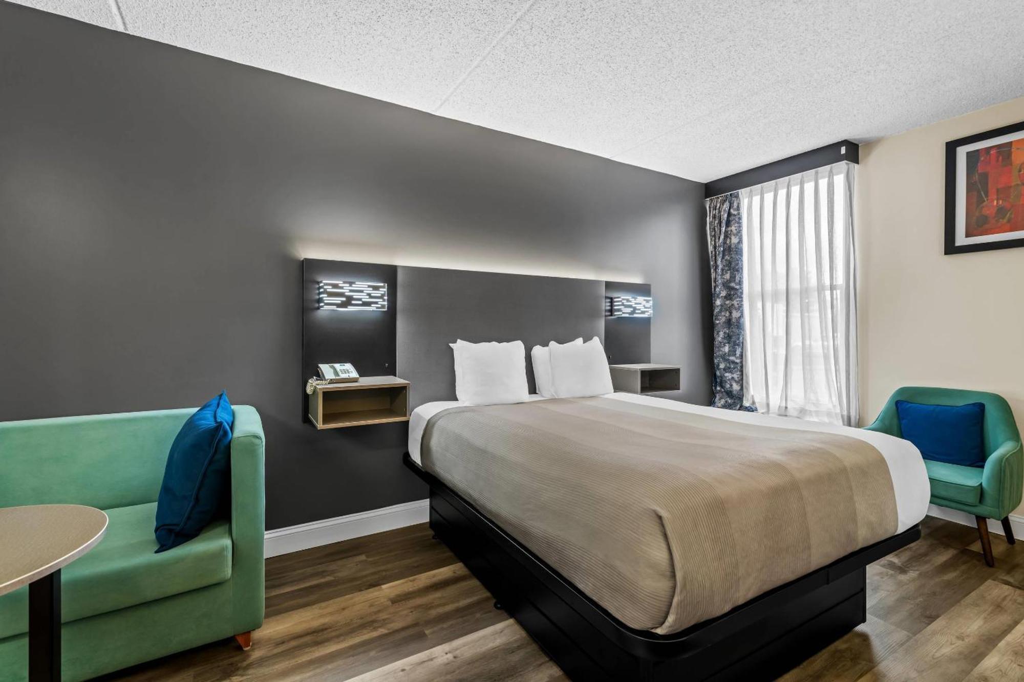 Quality Inn Bangor Airport Bagian luar foto